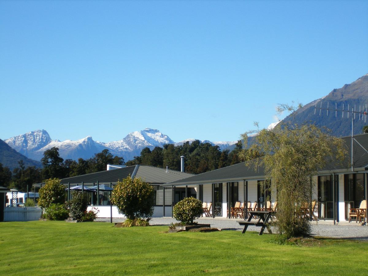 Heritage Park Lodge Haast Exterior photo