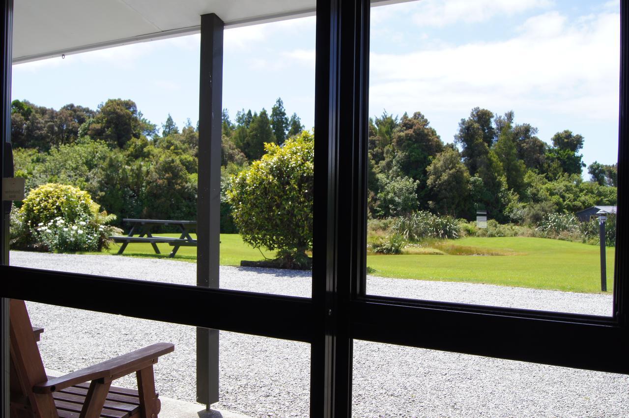 Heritage Park Lodge Haast Exterior photo